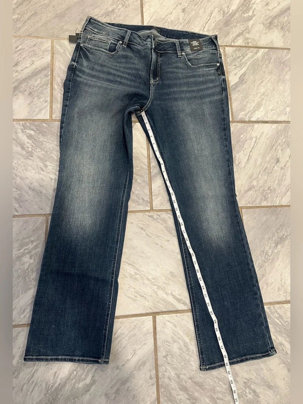 NWT Silver Jeans Womens Elyse Comfort Fit Slim Boot Jeans Size 16Wx33W - Picture 4 of 9